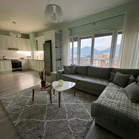 Tirana Centre Lions Gate 2 Apartment Zewnętrze zdjęcie