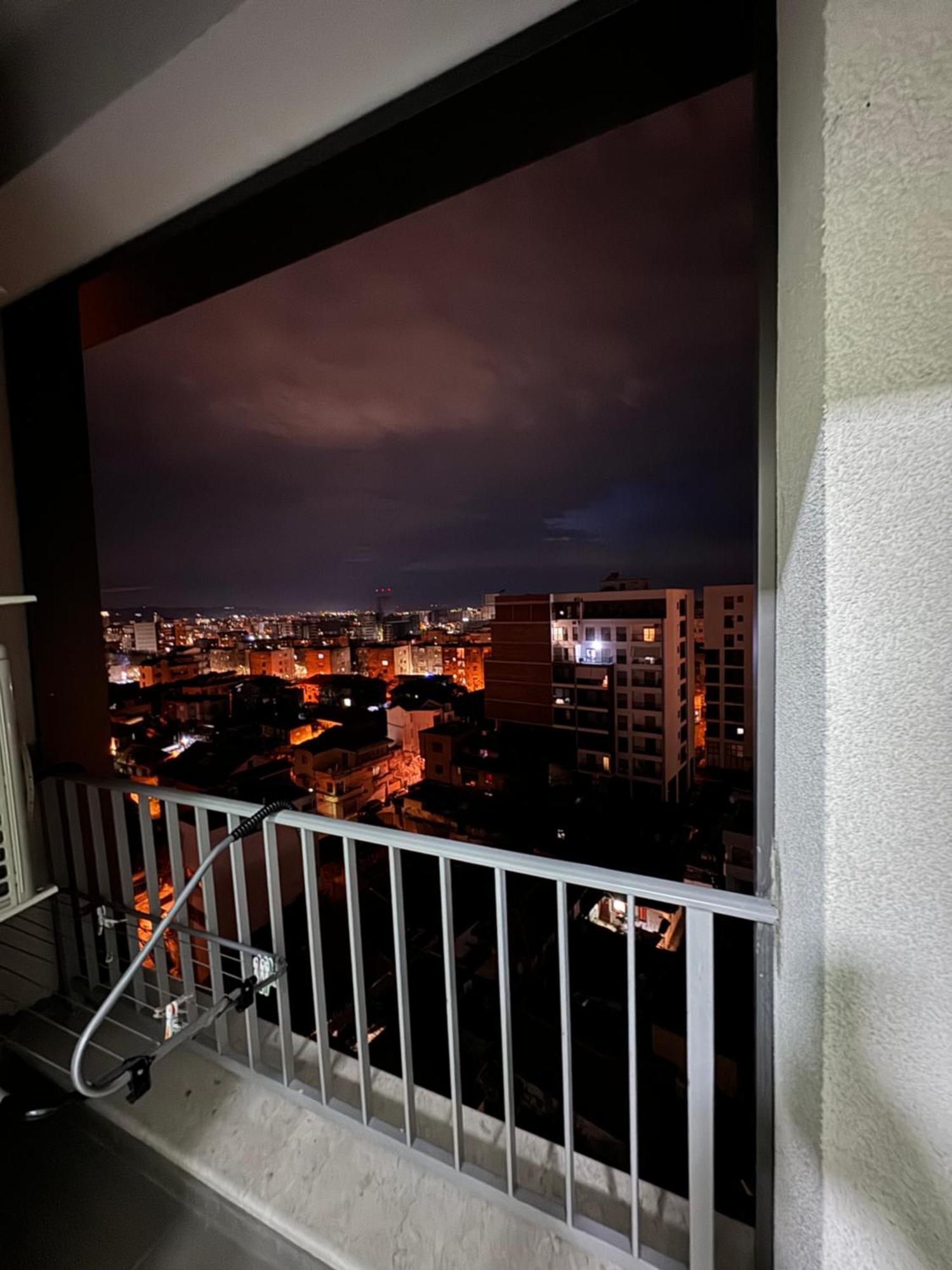 Tirana Centre Lions Gate 2 Apartment Zewnętrze zdjęcie